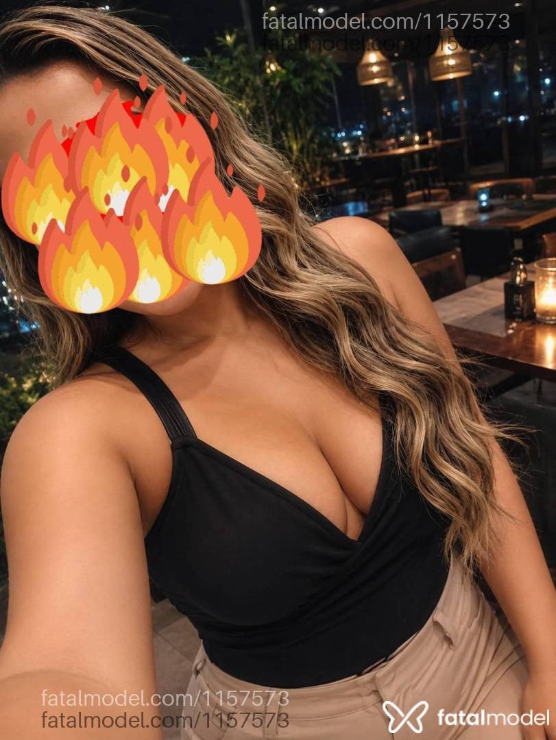 Acompanhante mulher loira (o) de olhos castanhos em Vilhena - Manu Ella
