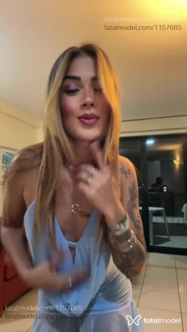 Acompanhante mulher loira (o) de olhos castanhos em Fortaleza Acompanhante mulher loira (o) de olhos castanhos em Fortaleza - Marina Sampaio
