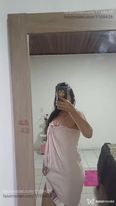 Acompanhante mulher morena (o) de olhos pretos em Ji-Paraná - Rayssa