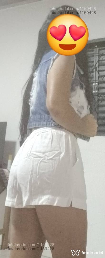 Acompanhante mulher morena (o) de olhos pretos - Rayssa