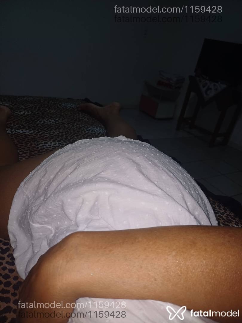 Acompanhante mulher morena (o) de olhos pretos - Rayssa