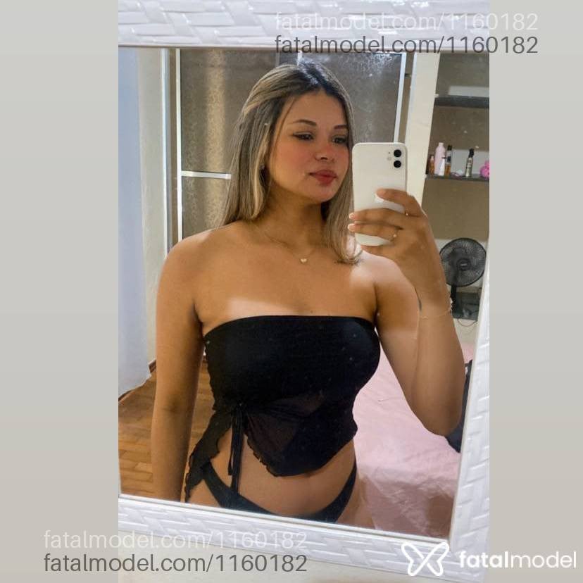 Acompanhante mulher loira (o) de olhos pretos em Araraquara - Paula Lima