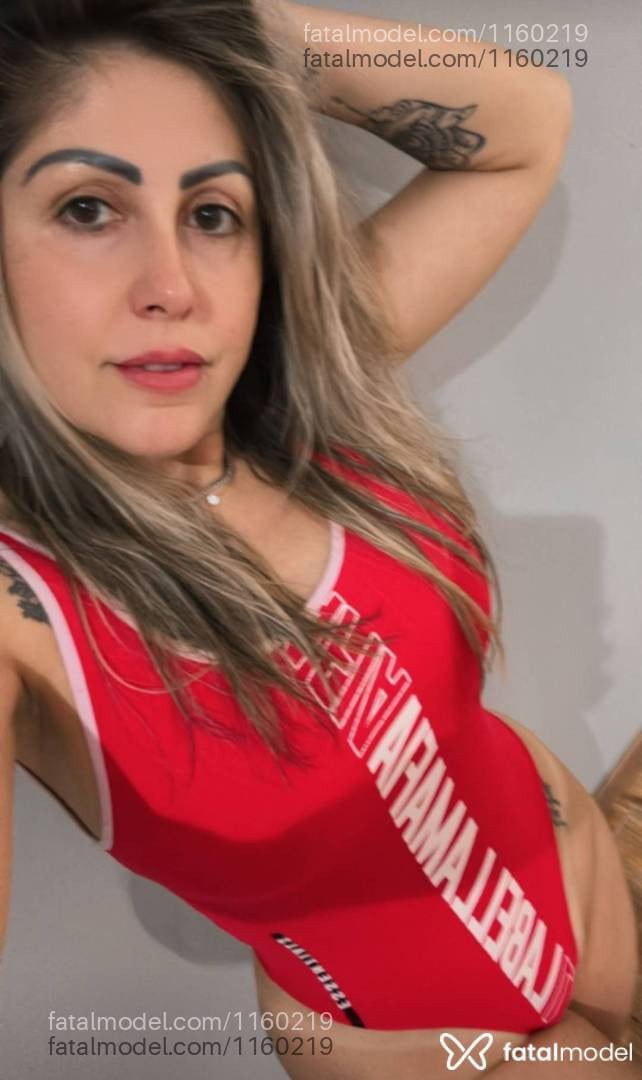 Acompanhante mulher loira (o) de olhos mel em Passo Fundo - Marieli