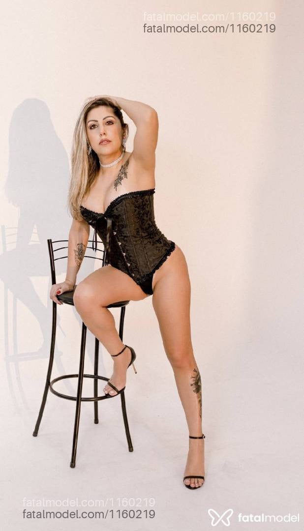 Acompanhante mulher loira (o) de olhos mel em Passo Fundo - Marieli