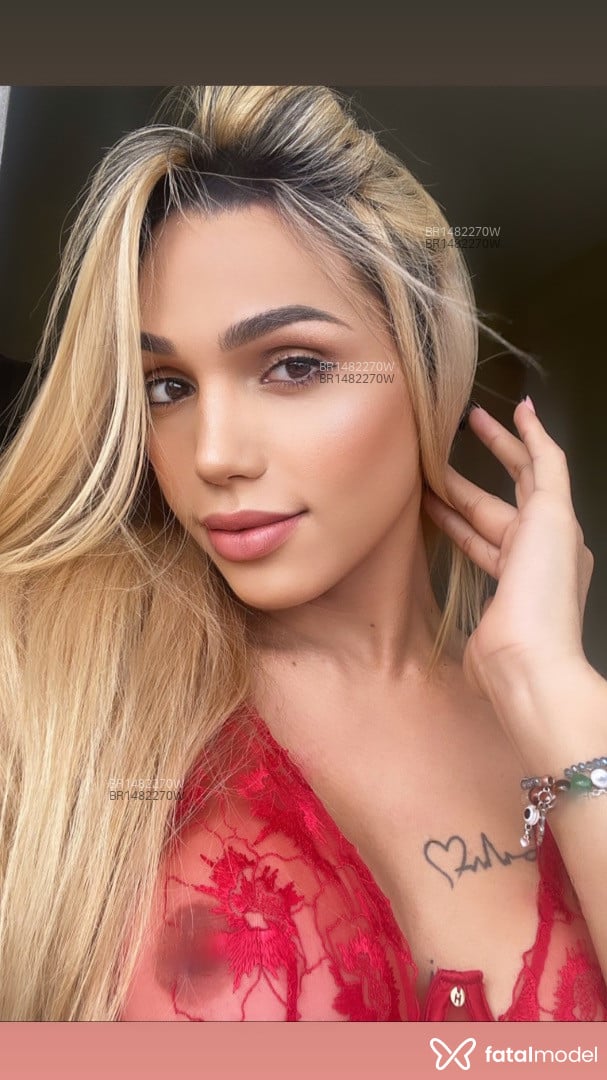 Acompanhante mulher trans loira (o) de olhos castanhos em Recife - Ludmylla Reis