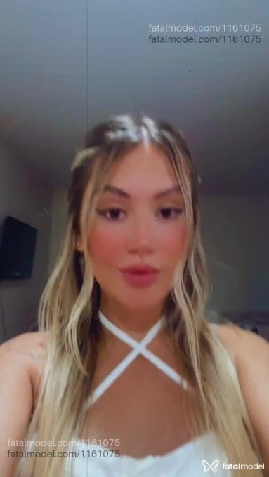 Acompanhante mulher loira (o) de olhos castanhos em Toledo - Bruninha
