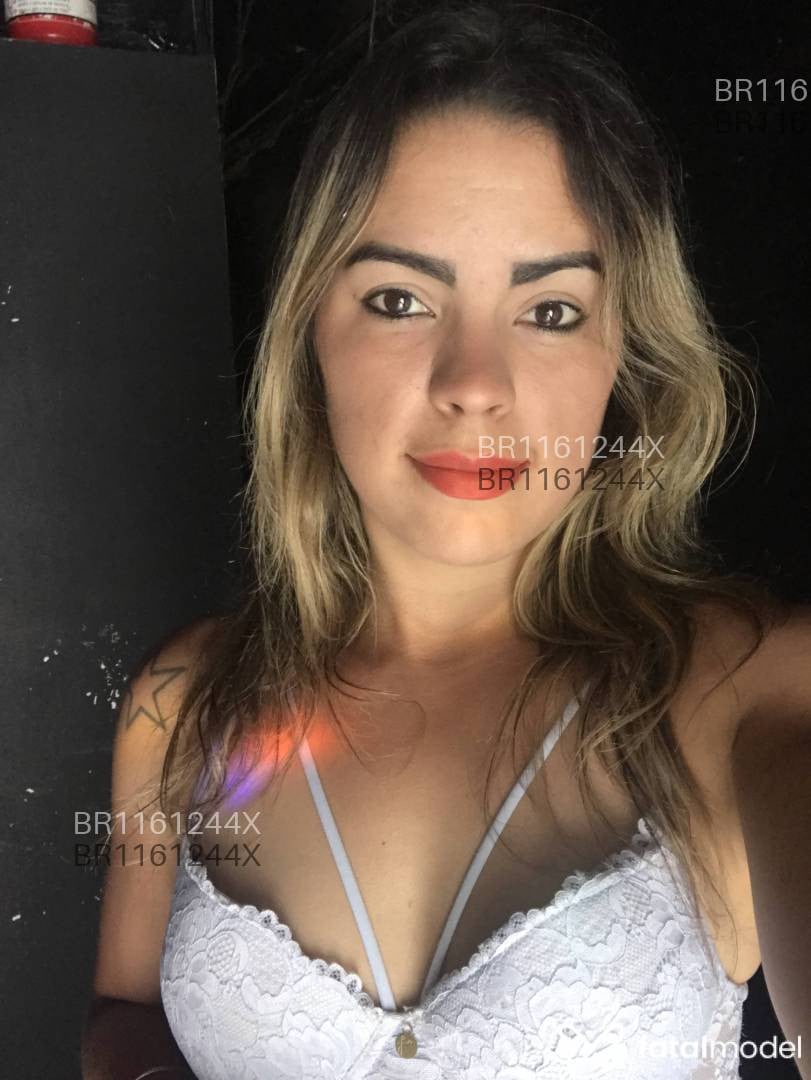 Acompanhante mulher morena (o) de olhos castanhos em São Paulo Acompanhante mulher morena (o) de olhos castanhos em São Paulo - Daisy