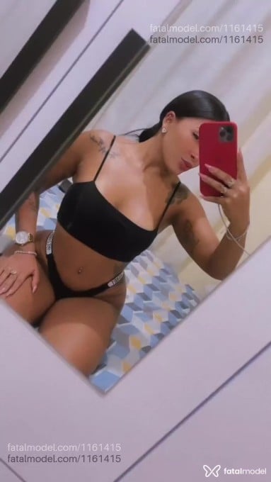 Acompanhante mulher morena (o) de olhos pretos - Grazyy Santtos