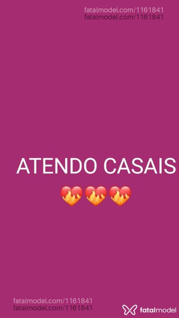 Acompanhante travesti com cabelo castanho de olhos mel em Califórnia - Menddy