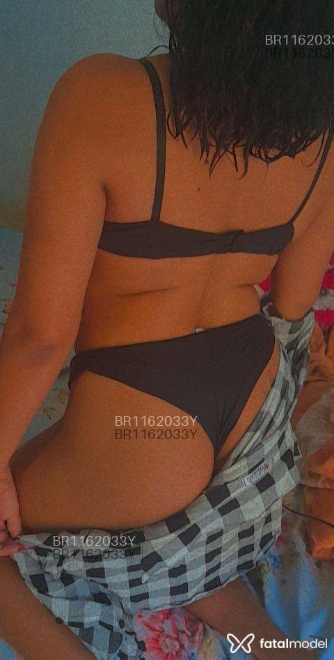Acompanhante mulher morena (o) de olhos castanhos em Virtual Acompanhante mulher morena (o) de olhos castanhos em Virtual - Kelly