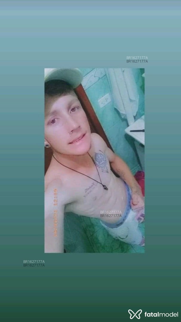 Acompanhante homem ruiva (o) de olhos verdes em São João da Boa Vista Acompanhante homem ruiva (o) de olhos verdes em São João da Boa Vista - Vinícius Henrique