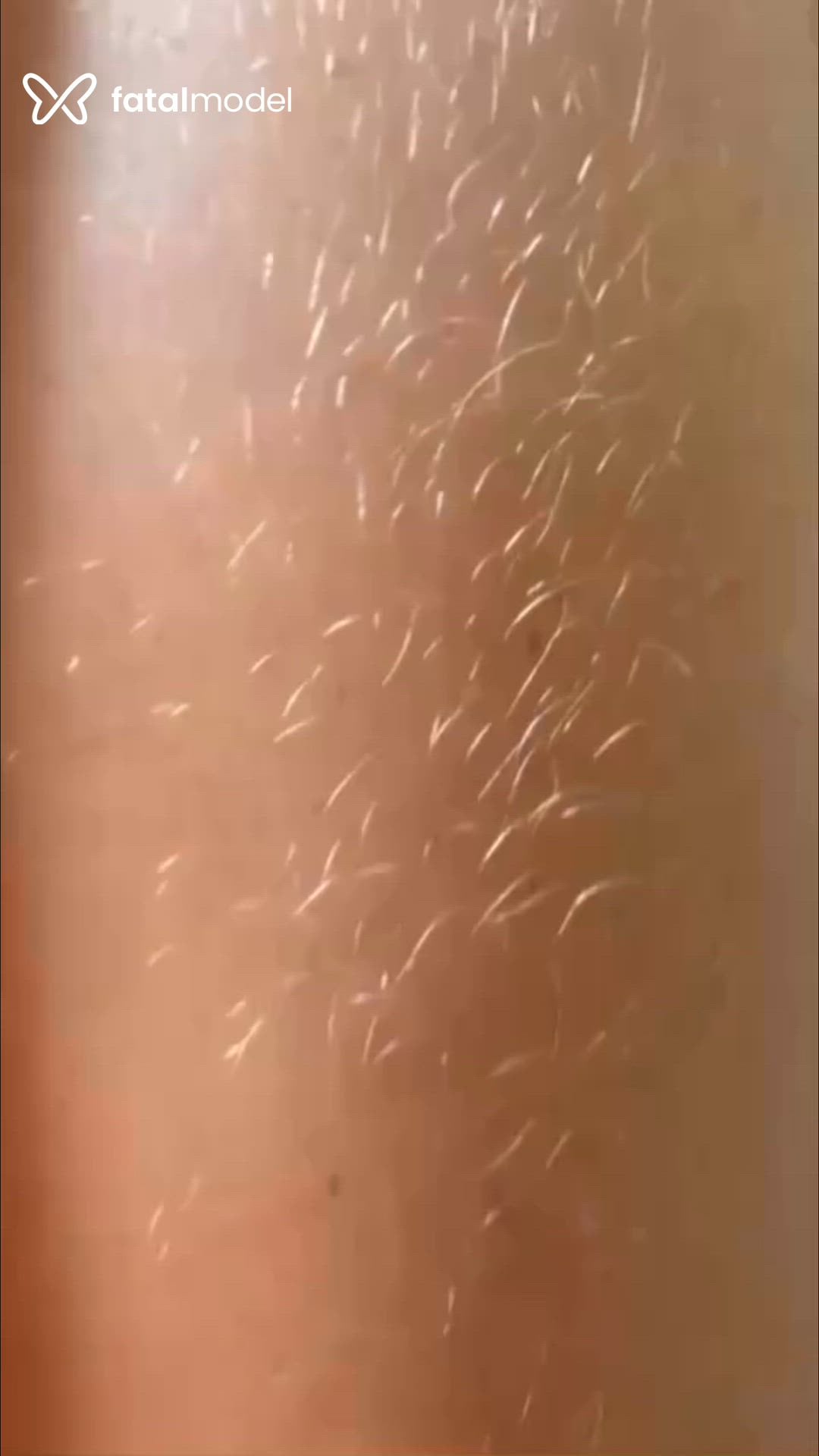 Acompanhante mulher loira (o) de olhos mel - Nanda