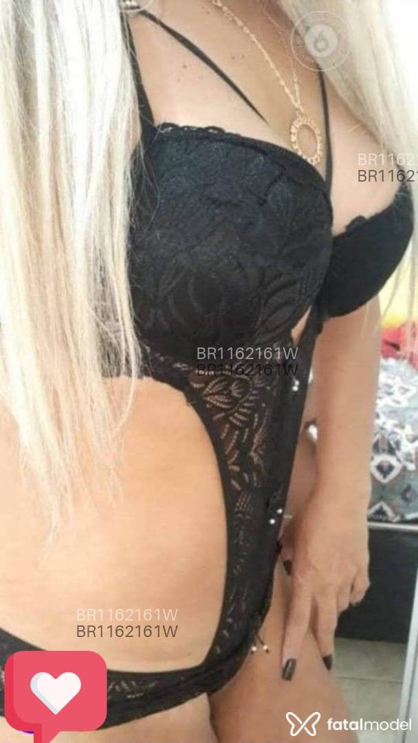 Acompanhante mulher loira (o) de olhos verdes em Macaé - Sereya