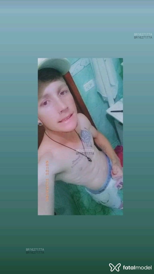 Acompanhante homem ruiva (o) de olhos verdes em São João da Boa Vista Acompanhante homem ruiva (o) de olhos verdes em São João da Boa Vista - Vinícius Henrique