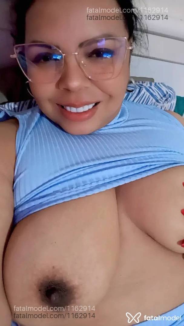 Acompanhante mulher morena (o) de olhos pretos - Bruna Moraes