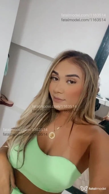 Acompanhante mulher loira (o) de olhos castanhos em São Bernardo do Campo - Letícia