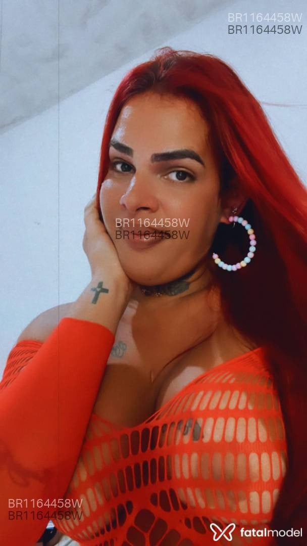 Acompanhante travesti ruiva (o) de olhos castanhos em Aracaju - Kamilly Ferrari