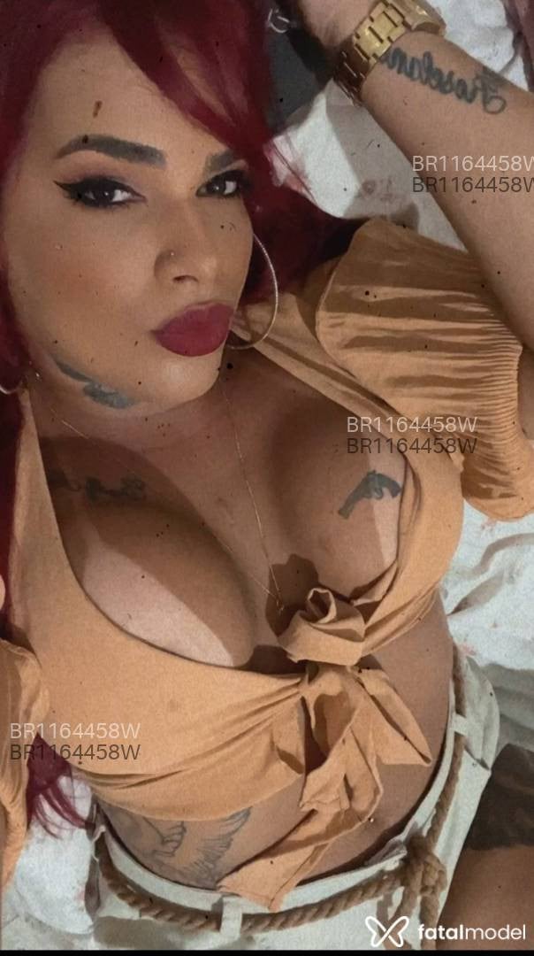 Acompanhante travesti ruiva (o) de olhos castanhos em Aracaju - Kamilly Ferrari