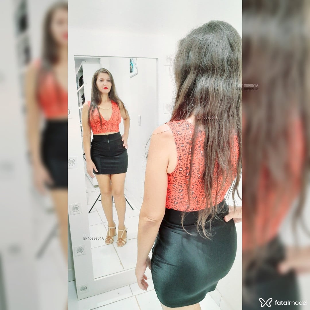 Acompanhante mulher com cabelo castanho de olhos verdes em Redenção Acompanhante mulher com cabelo castanho de olhos verdes em Redenção - Michele Araújo