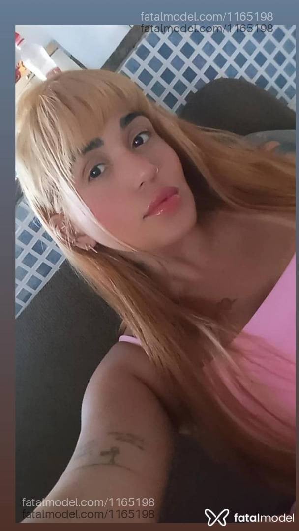 Acompanhante mulher morena (o) de olhos castanhos - Alice