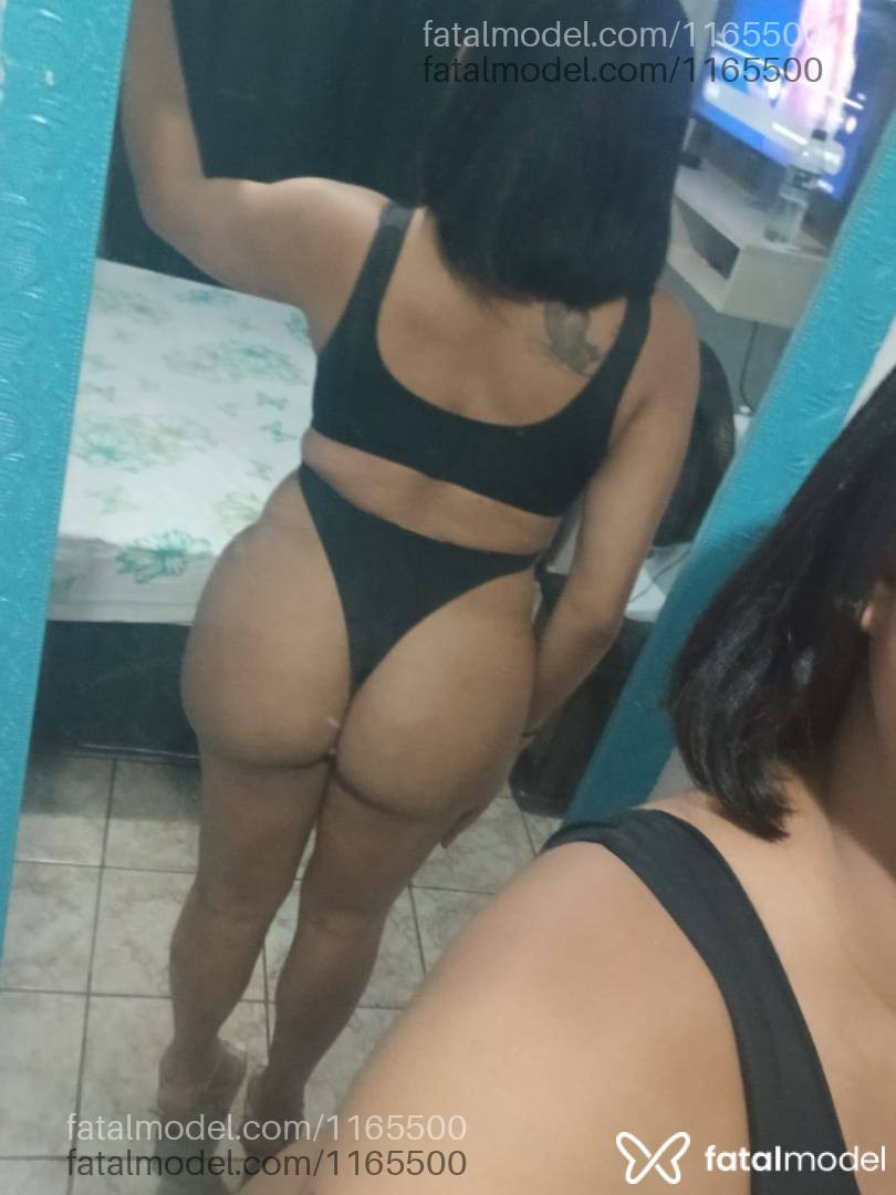 Acompanhante travesti com cabelo castanho de olhos castanhos em Patos de Minas - Antonella Cox