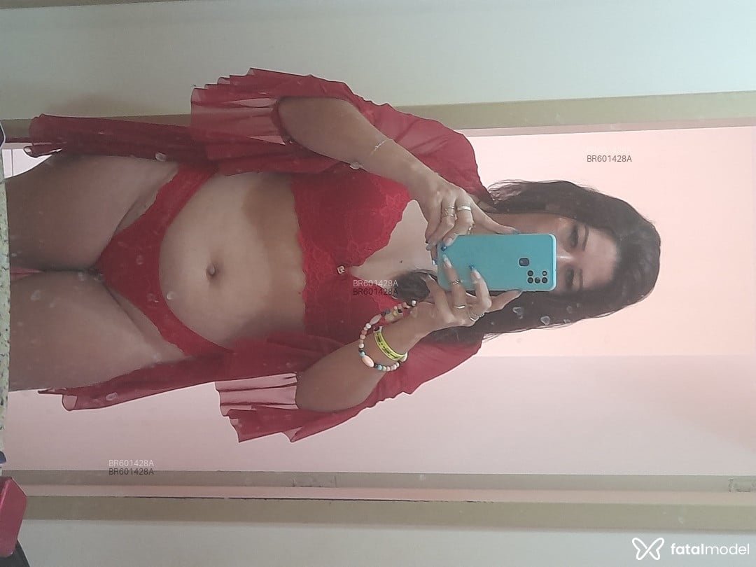 Acompanhante mulher morena (o) de olhos castanhos em Jussara - Katia