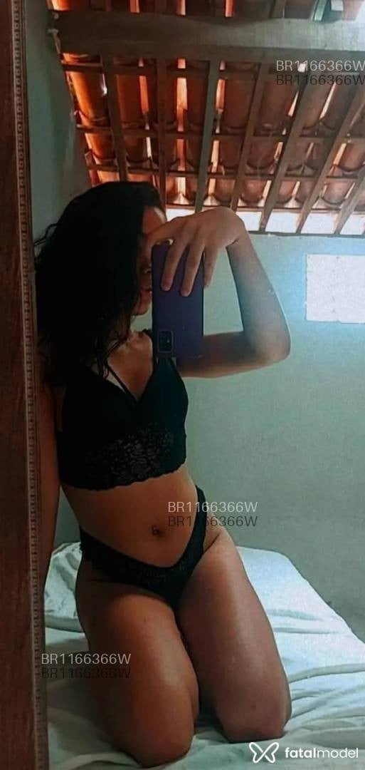 Acompanhante mulher trans morena (o) de olhos castanhos em Alagoinhas - Perola