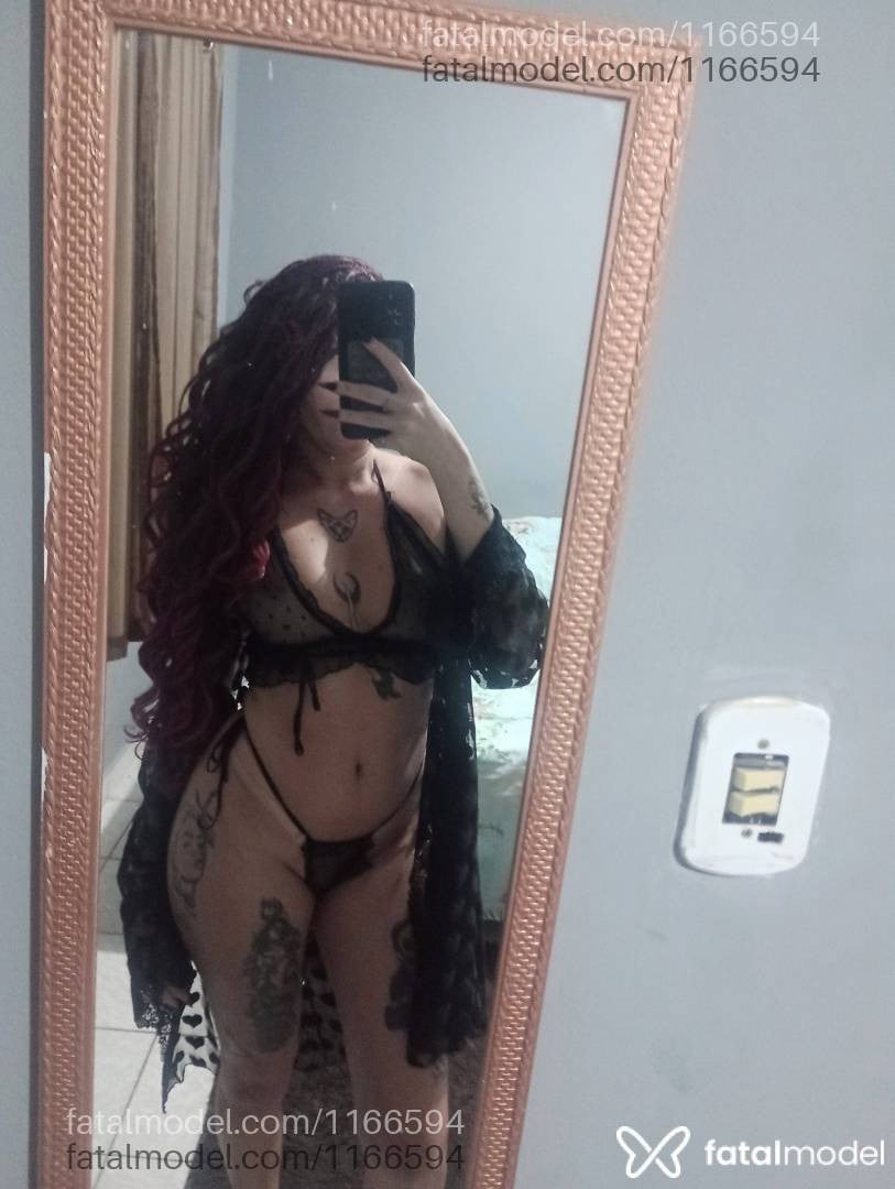 Acompanhante mulher ruiva (o) de olhos verdes em Porto Seguro - Gio Fonseca