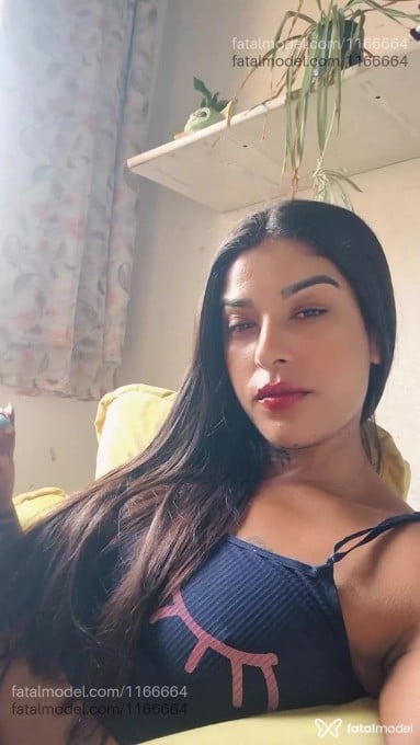 Acompanhante mulher morena (o) de olhos pretos em Três Marias - gabriela gaby