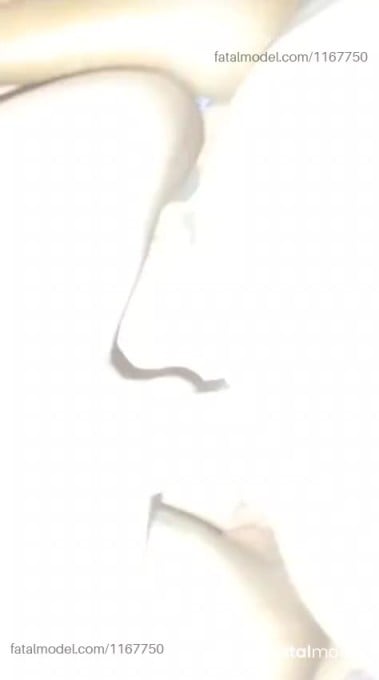 Acompanhante mulher trans com cabelo castanho de olhos castanhos em Mogi Guaçu Acompanhante mulher trans com cabelo castanho de olhos castanhos em Mogi Guaçu - Valentina Ricci