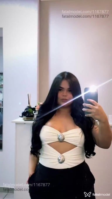 Acompanhante mulher morena (o) de olhos pretos em São José dos Campos Acompanhante mulher morena (o) de olhos pretos em São José dos Campos - Alice Bittencourt