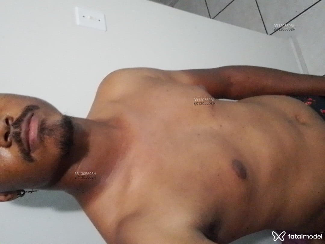 Acompanhante homem morena (o) de olhos pretos em Joinville Acompanhante homem morena (o) de olhos pretos em Joinville - Rodrigo Schmutz