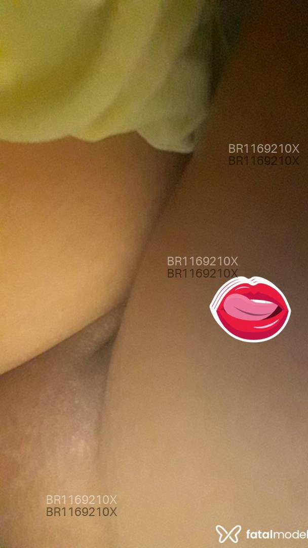 Acompanhante mulher com cabelo castanho de olhos castanhos em Altinópolis - Nika