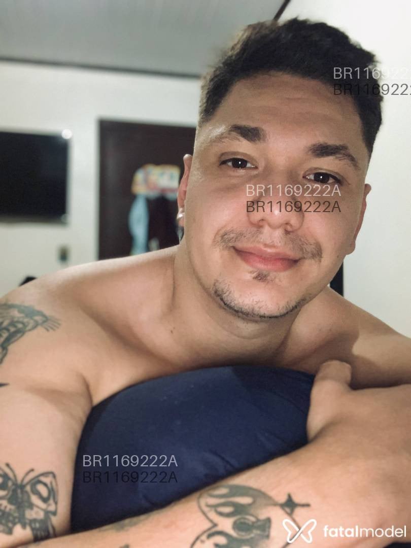 Acompanhante homem morena (o) de olhos castanhos em Criciúma - ANUNCIANTE