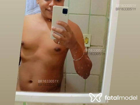 Acompanhante homem morena (o) de olhos pretos em Serra Acompanhante homem morena (o) de olhos pretos em Serra - Lopez