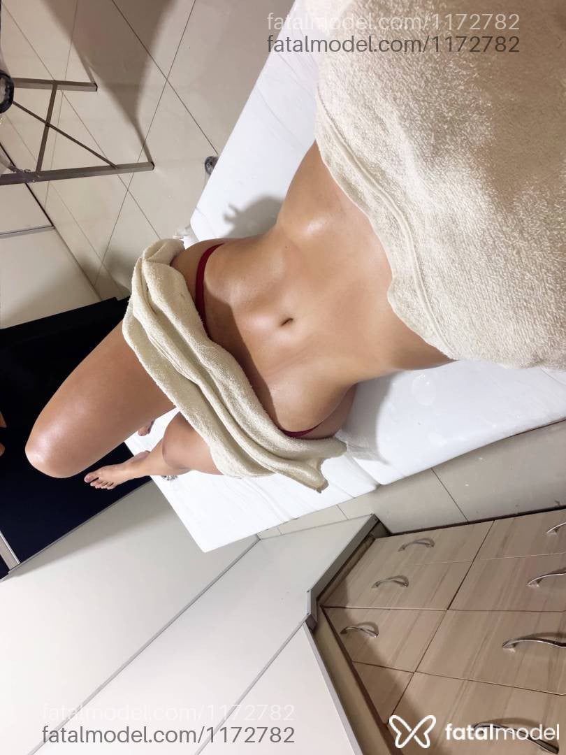 Acompanhante mulher trans morena (o) de olhos pretos em Goiânia - Angellina