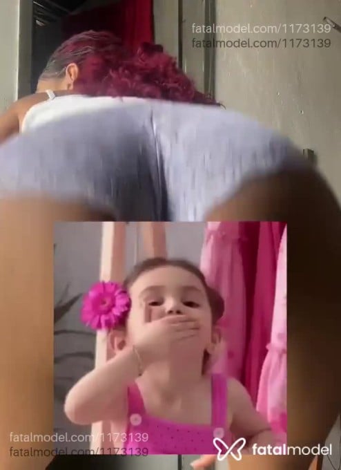 Acompanhante mulher loira (o) de olhos castanhos em Campina Grande Acompanhante mulher loira (o) de olhos castanhos em Campina Grande - Ariel