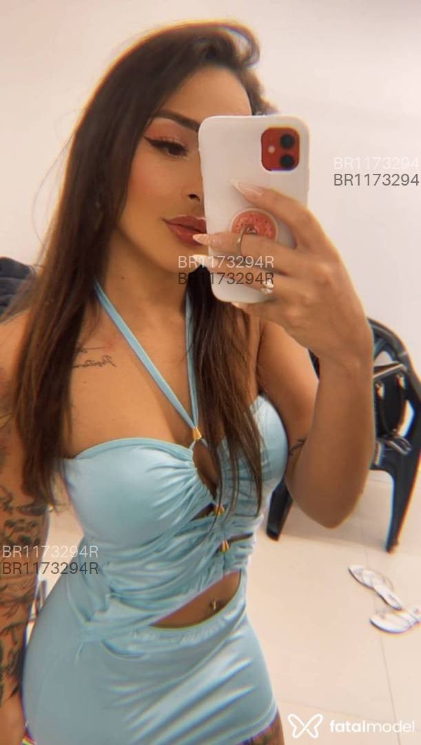 Acompanhante mulher morena (o) de olhos castanhos em Balneário Camboriú - Jessie Nix