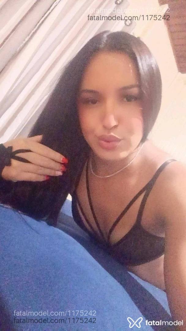 Acompanhante mulher trans com cabelo castanho de olhos castanhos em Videira - Djhuly kim