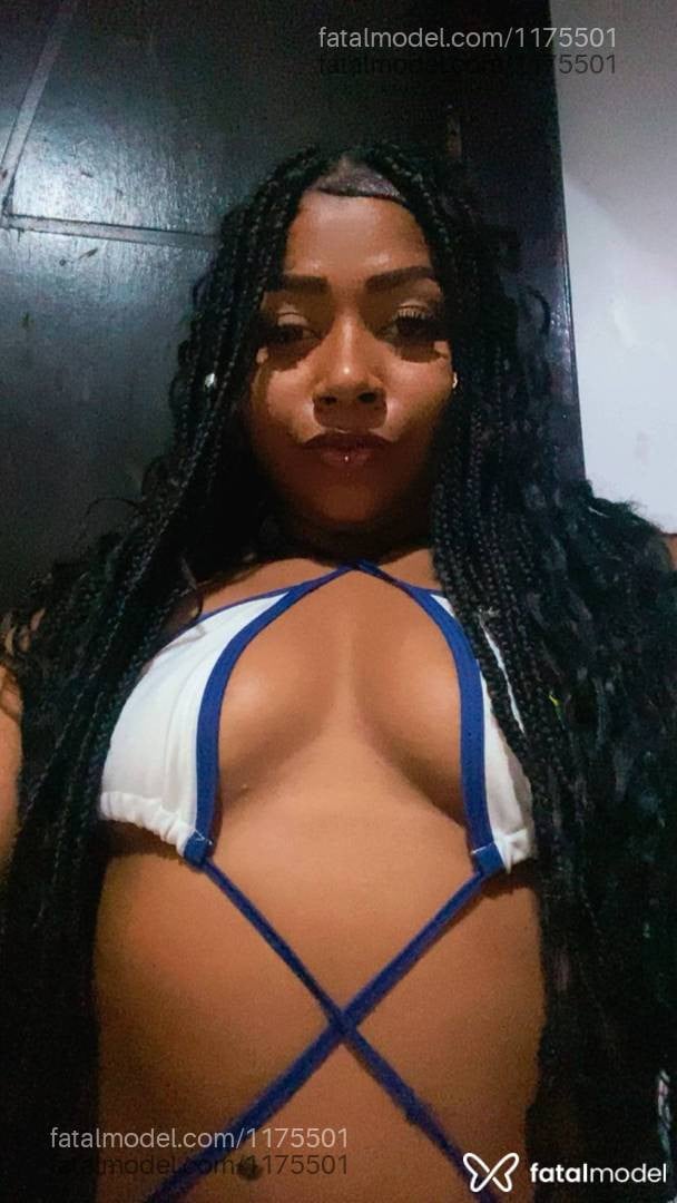 Acompanhante mulher morena (o) de olhos castanhos - Estella Myst