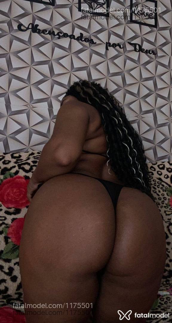 Acompanhante mulher morena (o) de olhos castanhos em Porto Seguro - Estella Myst