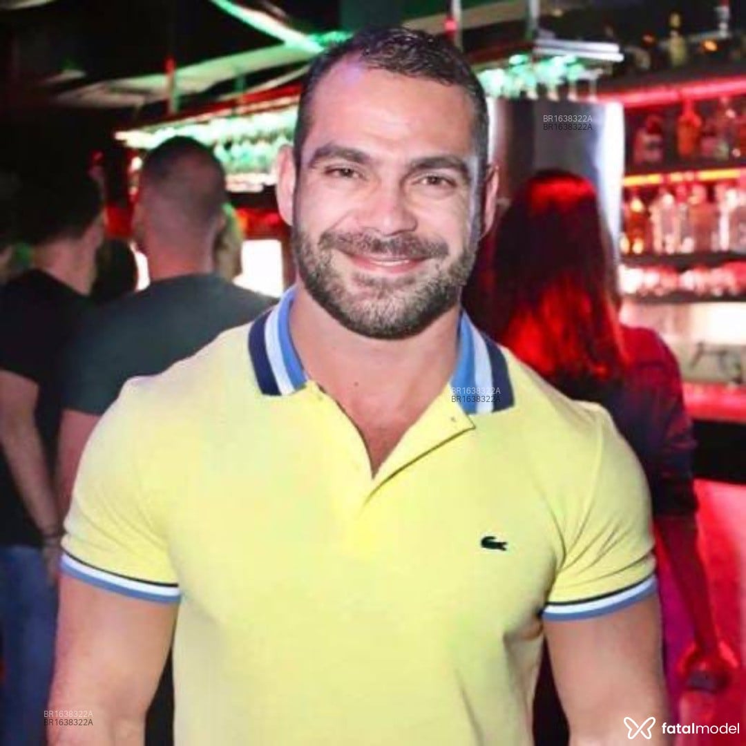 Acompanhante homem com cabelo castanho de olhos castanhos em Rio de Janeiro - Dyon Silva