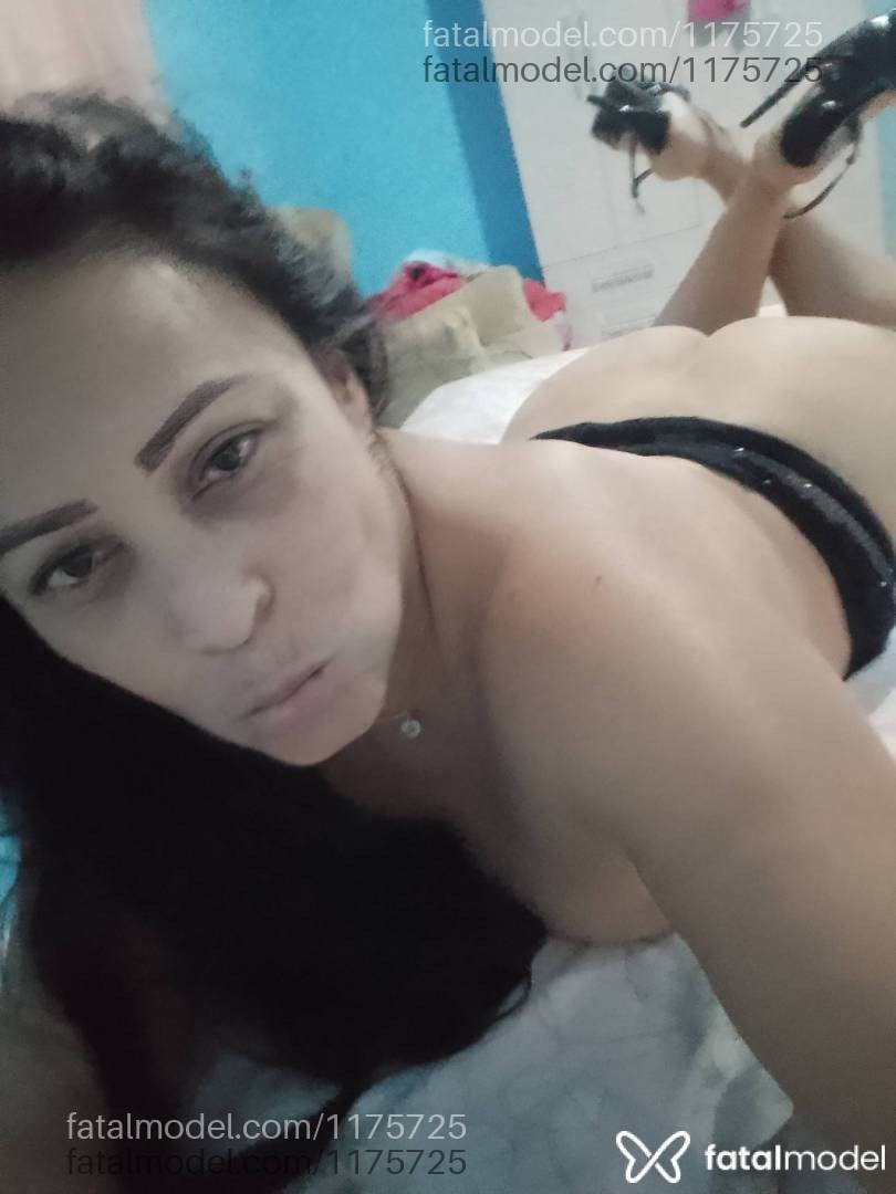 Acompanhante mulher com cabelo castanho de olhos castanhos em Venâncio Aires - Fernanda Ferraria