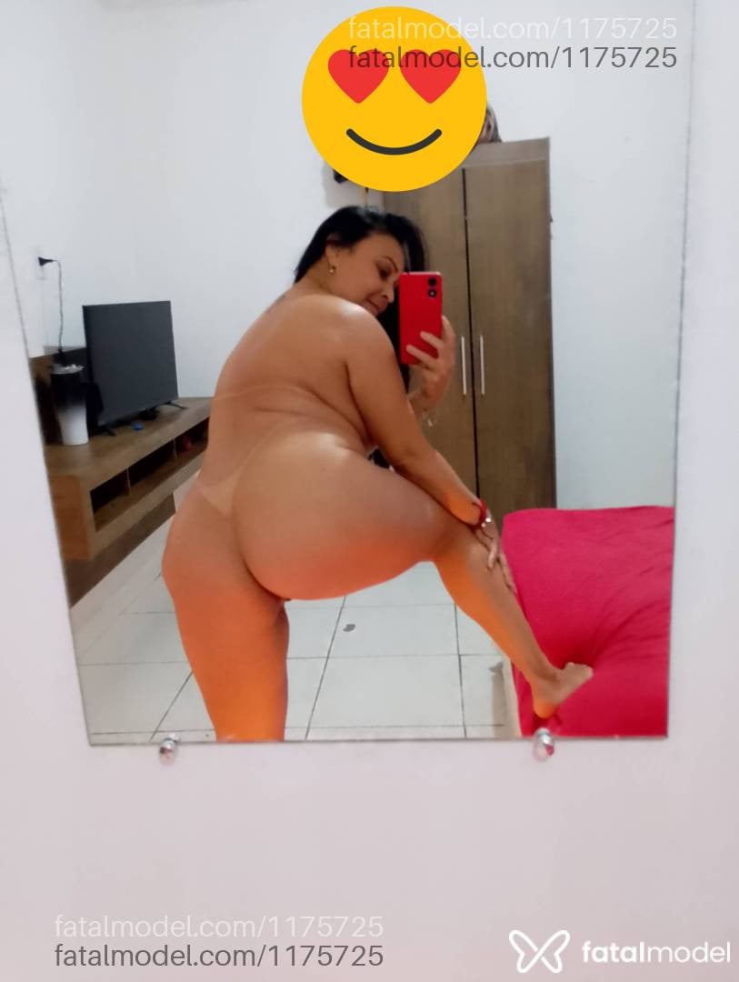 Acompanhante mulher com cabelo castanho de olhos castanhos em Pelotas - Fernanda Ferraria