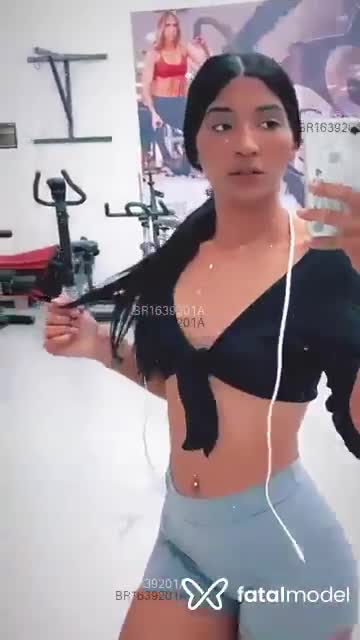 Acompanhante mulher morena (o) de olhos pretos em Caruaru - Jade fernandes