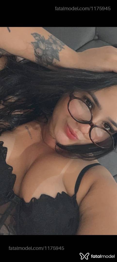 Acompanhante mulher morena (o) de olhos castanhos em Porto Alegre - ágata