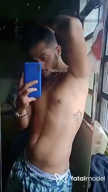Acompanhante homem morena (o) de olhos castanhos em São Gabriel do Oeste Acompanhante homem morena (o) de olhos castanhos em São Gabriel do Oeste - Henry