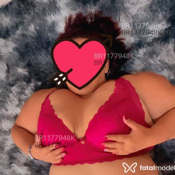 Acompanhante mulher com cabelo castanho de olhos castanhos em Pouso Alegre - Sol