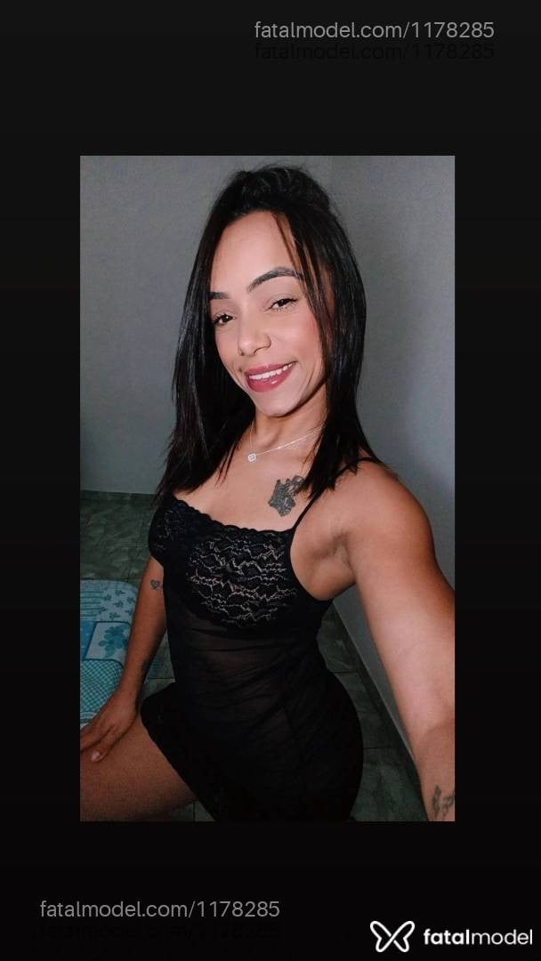 Acompanhante mulher morena (o) de olhos castanhos - Julia Santos