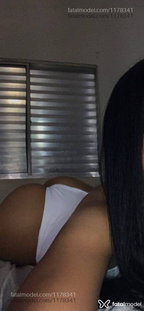 Acompanhante mulher com cabelo castanho de olhos castanhos em Mineiros Acompanhante mulher com cabelo castanho de olhos castanhos em Mineiros - Isadora